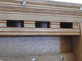 Dollbordbalken auf Endspant mit Schildriemenleiste Wikingerschiff