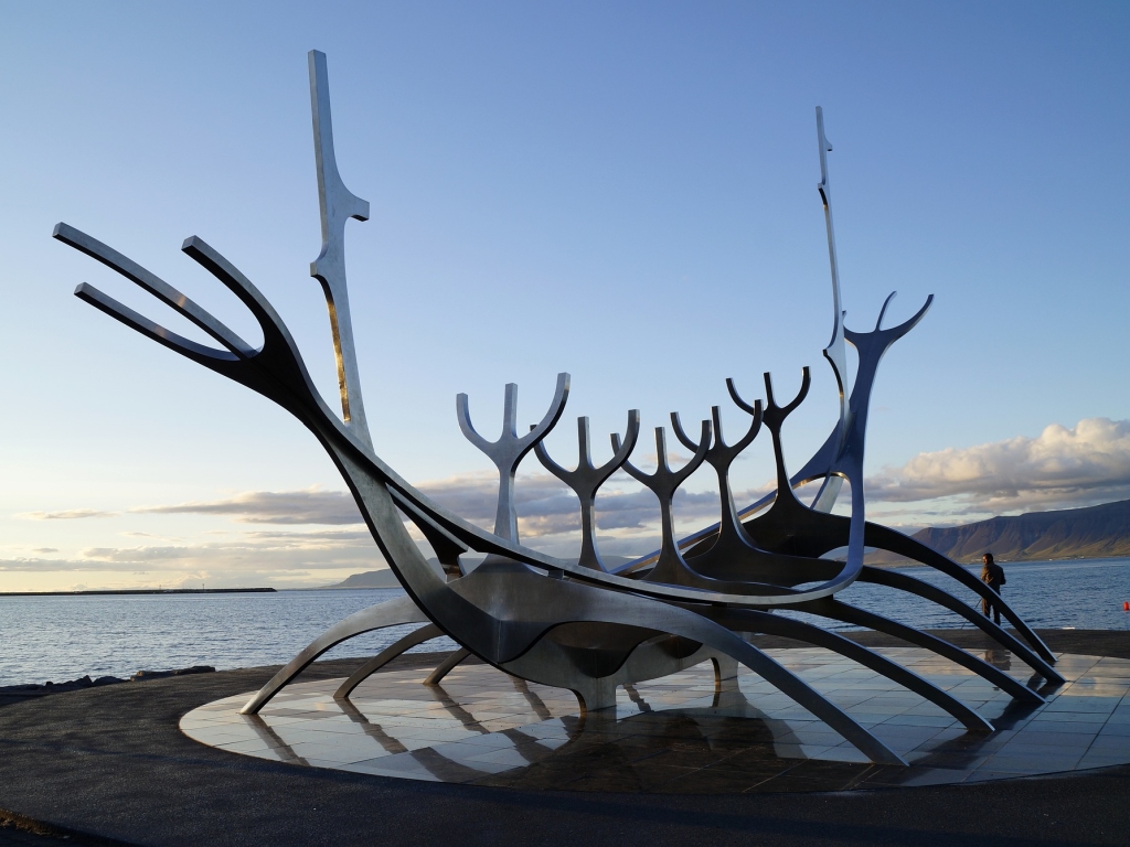 Sonnenschiff © by Kersi_a | pixabay