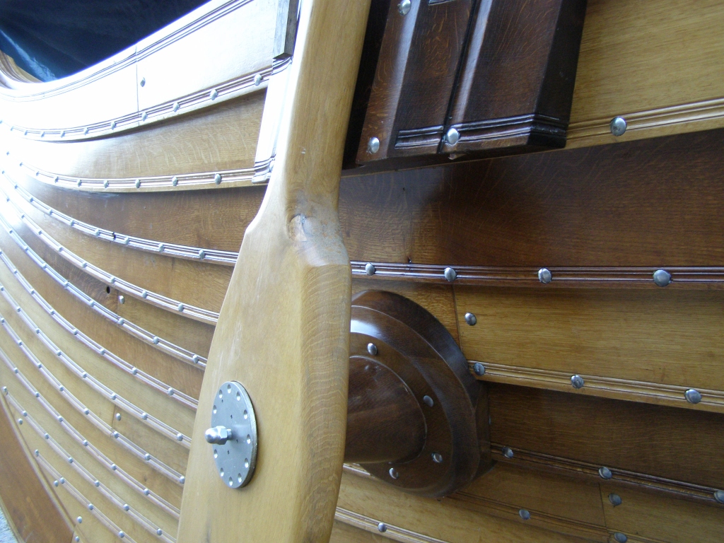 Seitenruder/Steuerruder Wikingerschiff | November 2024