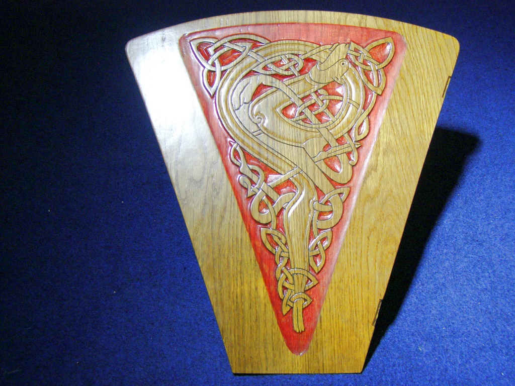 Türklappe beschnitzt